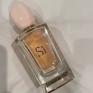 Armani Si Women’s Perfume